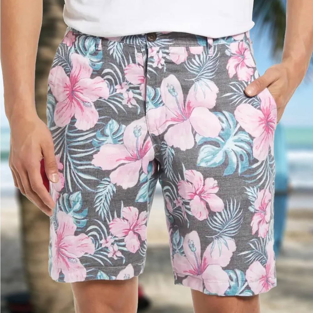 Hawaiian Botanical Floral Print Bermuda medium shorts